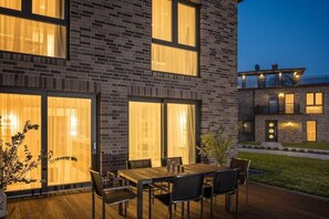 Outdoor dining - Pilot houses Rügen - Luxury Villa 2 (Breege)