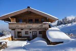 Exterior - Ski lodge in Krimml with swimming pool (Krimml)
