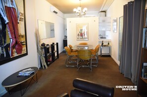 Dining - Vrbo Property (Saint-Rémy-de-Provence)