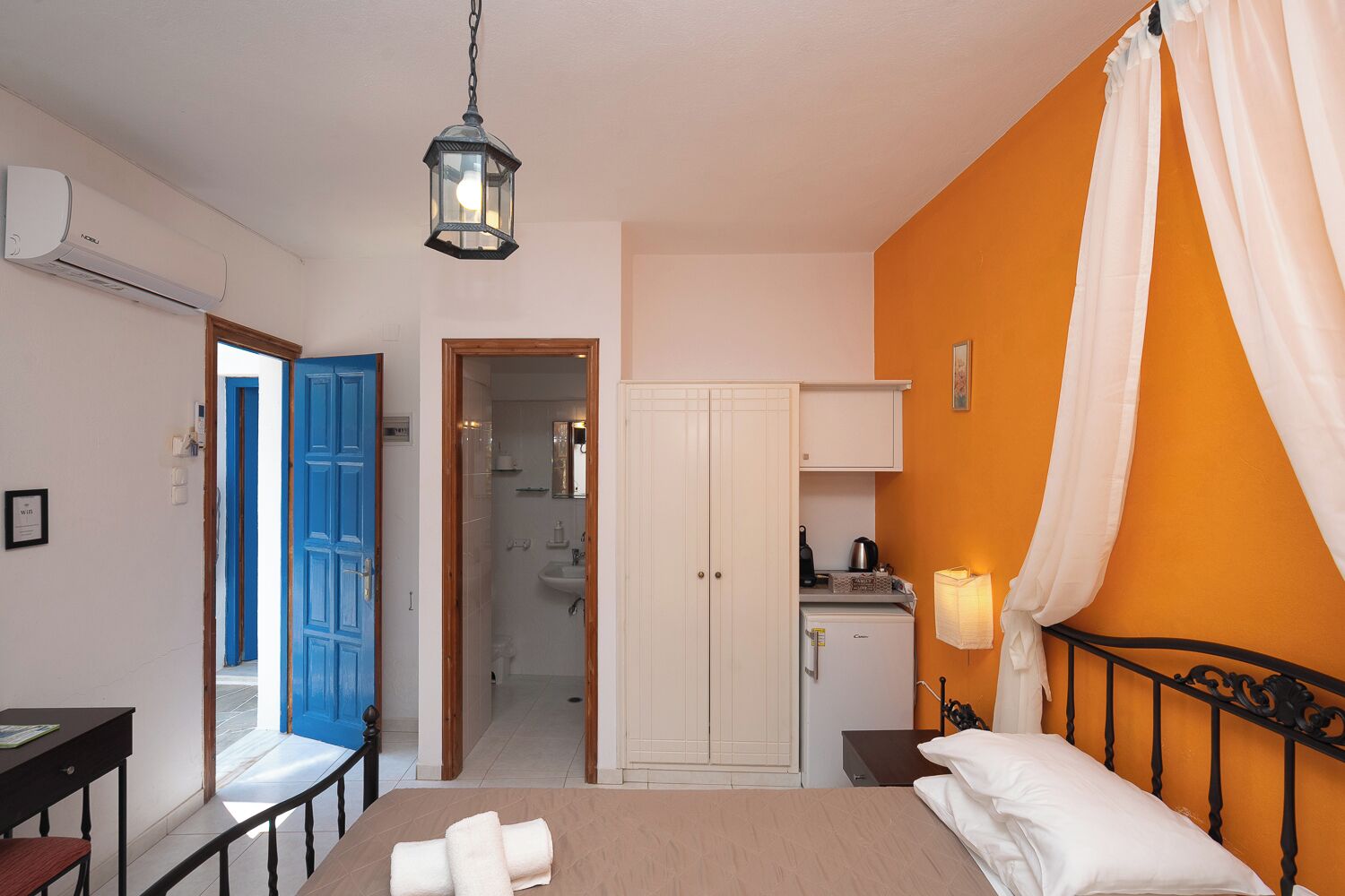 Classic Double or Twin Room, Sea View | WiFi (free)