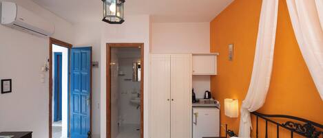 Classic Double or Twin Room, Sea View | WiFi (free)