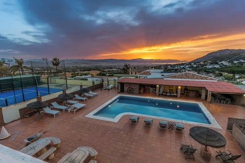 The Padel Villa