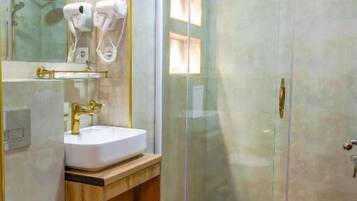 Standard-Einzelzimmer | Badezimmer