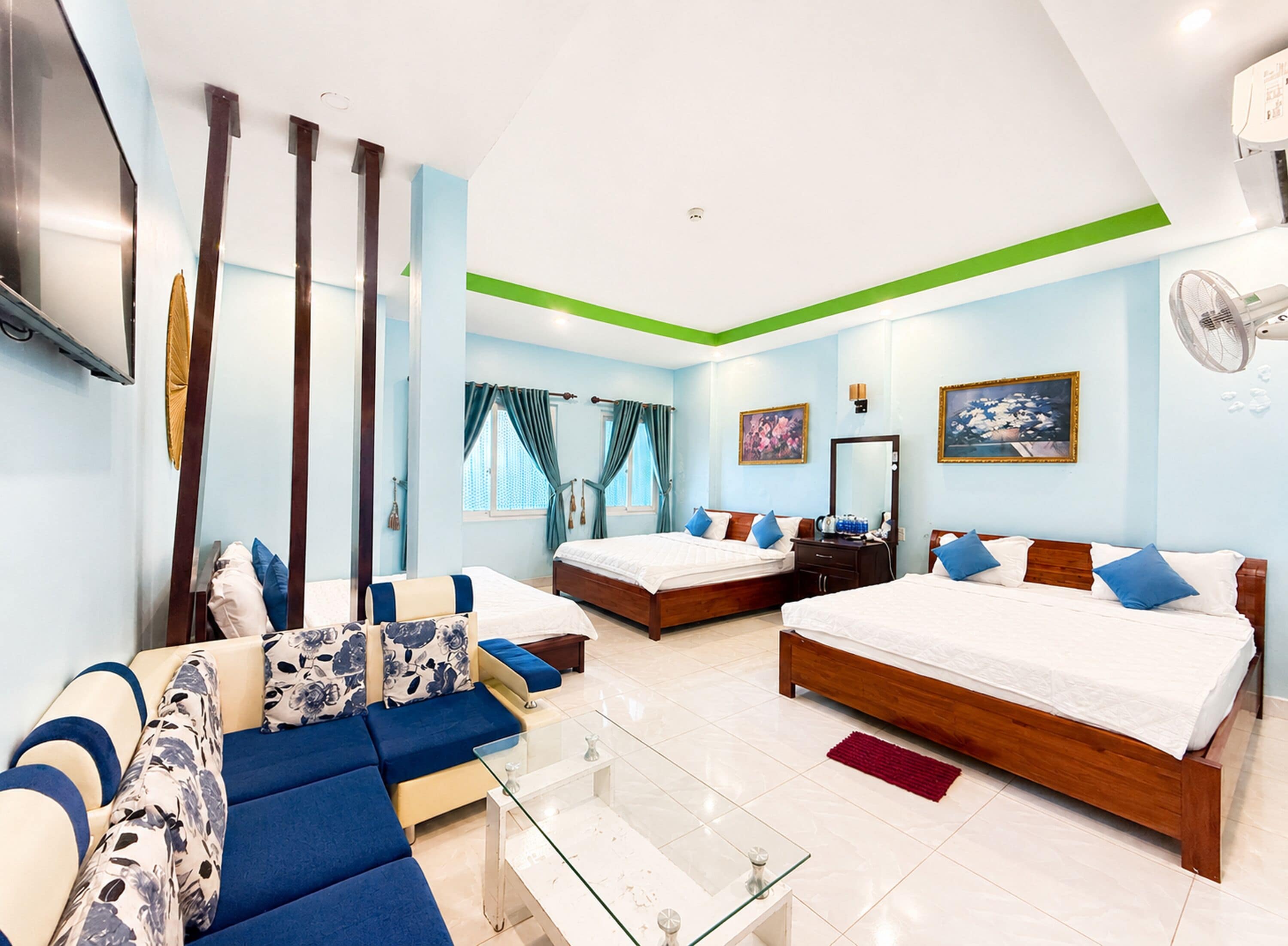Family 6 Pax | Soundproofing, free WiFi, bed sheets