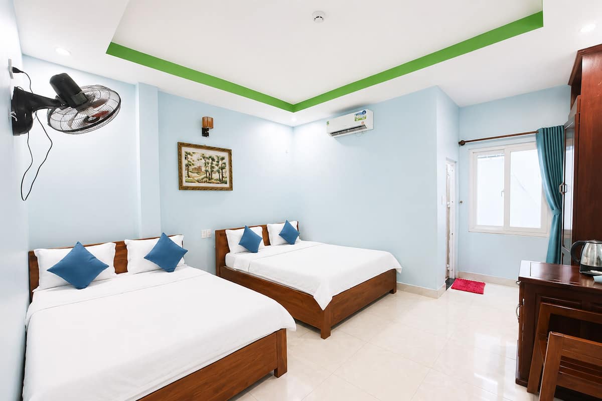 Superior Family | Soundproofing, free WiFi, bed sheets