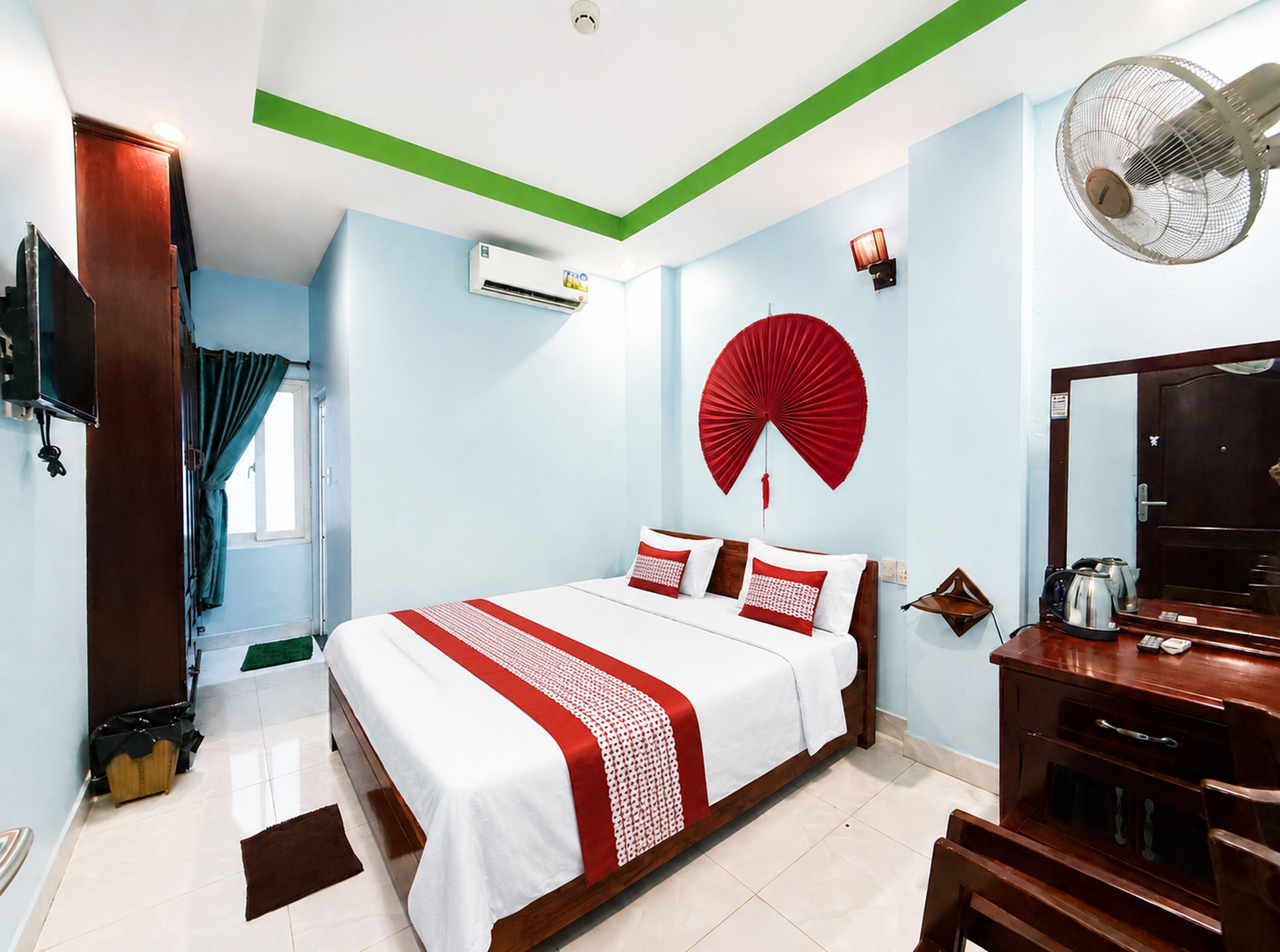 Superior Double | Soundproofing, free WiFi, bed sheets