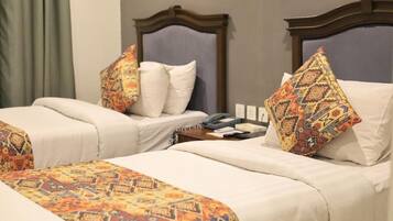 Standard Twin Room | Seterika/papan seterika, Wi-fi percuma