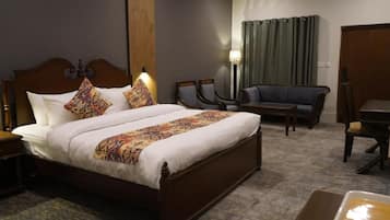 Suite | Luxe beddengoed, een strijkplank/strijkijzer, extra bedden (toeslag)