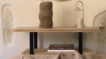 Superior Suite | Soundproofing, iron/ironing board, free WiFi, bed sheets