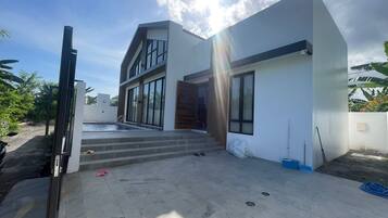 Vila, patio | Eksterior