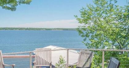Lakefront Luxury on Grand Lake, Gated Community, Pool, Hot Tub, Large Groups