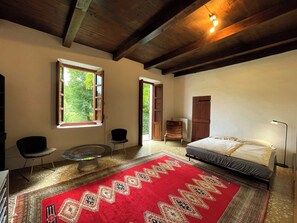 Iron/ironing board, WiFi, bed sheets - Vrbo Property (Casalborgone)