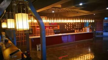 Bar (in der Unterkunft)