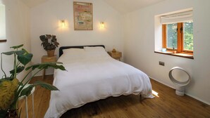 2 kamar tidur, Wi-Fi gratis, dan didekorasi berbeda-beda