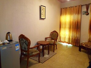 Deluxe Double Room, Balcony, Partial Lake View | Interior - Peniel Beach Hotel (Entebbe)