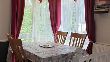 Tempat makan