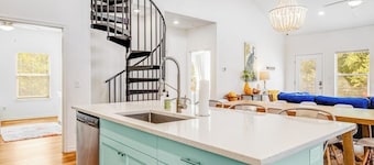 Lakefront dog-friendly home with kayaks, SUP's, huge screened porch