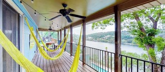 Mid-century modern lake house w/private waterfront pool & boat dock