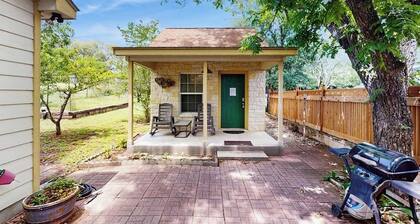 Cozy & Cute Cabin with Fenced Patio, Grill, AC & WiFi - Walkable Locale