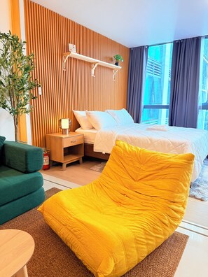 1 bedroom, iron/ironing board, Internet, bed sheets - NEW! Spacious & Cozy Wifi 350Mbps Uptown BGC BackHome4 (Taguig)