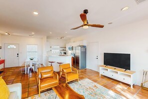 Living area - Waterfront home w/open layout kitchen, lg deck, W/D, Private dock with kayaks, (Lago Vista)