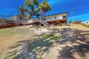 Exterior - Waterfront home w/open layout kitchen, lg deck, W/D, Private dock with kayaks, (Lago Vista)
