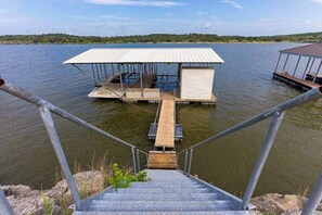 Property grounds - Scenic riverfront home w boat access, private pool/hot tub - close to shopping (Lago Vista)