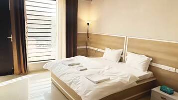 3 chambres, fer et planche Ă repasser, accĂšs Internet, draps fournis