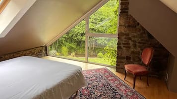 Ferros/tĂĄbuas de passar roupa, Wi-Fi, roupa de cama