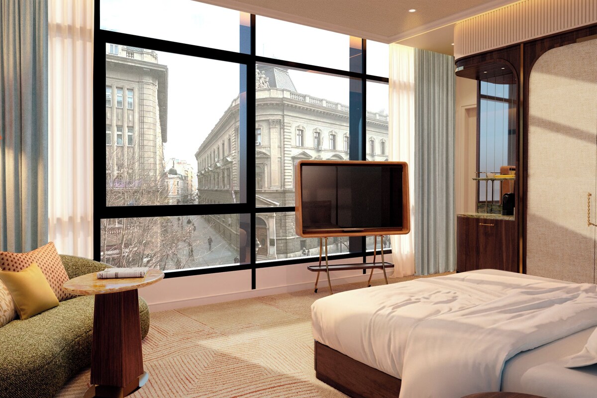 Presidential Suite, City View | Peralatan tempat tidur premium, item bar mini percuma 