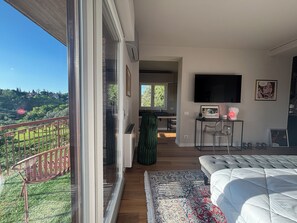 WiFi, bed sheets - Vrbo Property (Perugia)