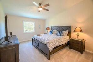 5 bedrooms, free WiFi, bed sheets