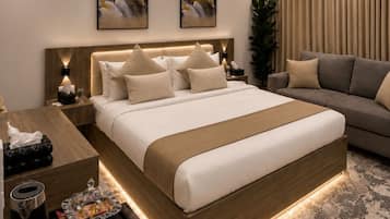 Luxe kamer, privébadkamer, op benedenverdieping | Verduisterende gordijnen, een strijkplank/strijkijzer, gratis wifi