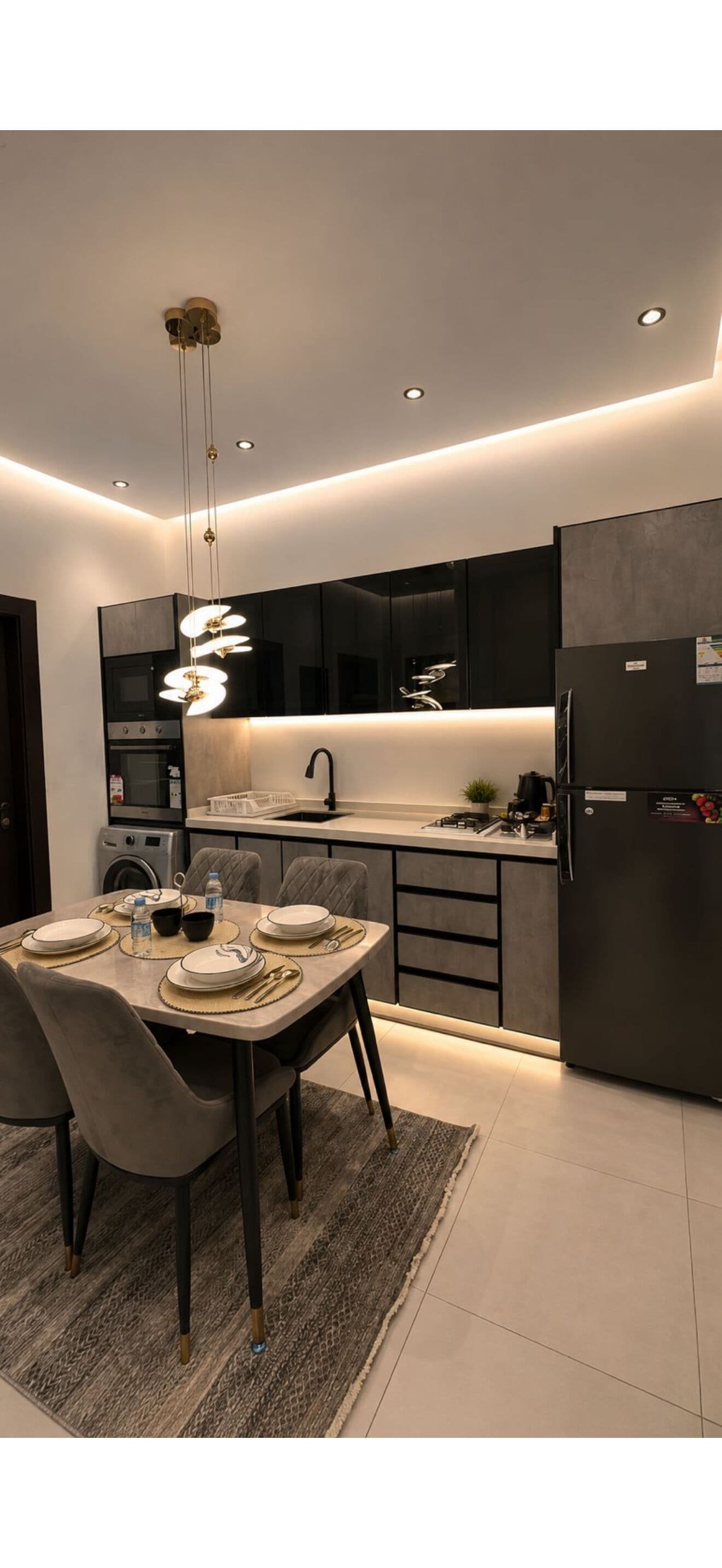 Luxe appartement, keuken | Dineren