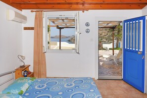 1 bedroom, Internet, bed sheets - LOTOS SUITE (Kini)