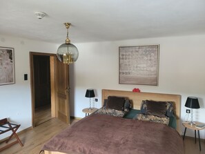 Desk, free WiFi, bed sheets - Vrbo Property (Bayerisch Eisenstein)