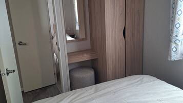 Cottage | 3 bedrooms, free WiFi, individually decorated, individually furnished