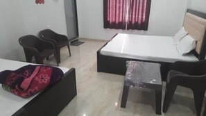 Room - Hotel Anuj Palace ll Near Ram Mandir - Comfortable AC Stay (Ayodhya)