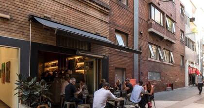 Huge Heritage Terrace, Walk to KX, Parking, BBQ