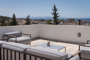 Casa luxo, piscina particular | Terraço/pátio