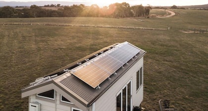 Hounds Run Tiny House | Unique Vineyard Stay