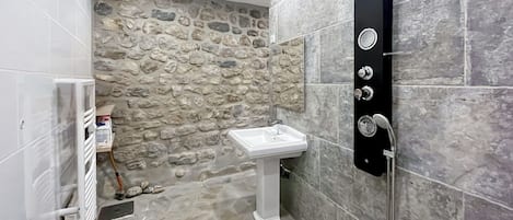 Shower, toilet paper