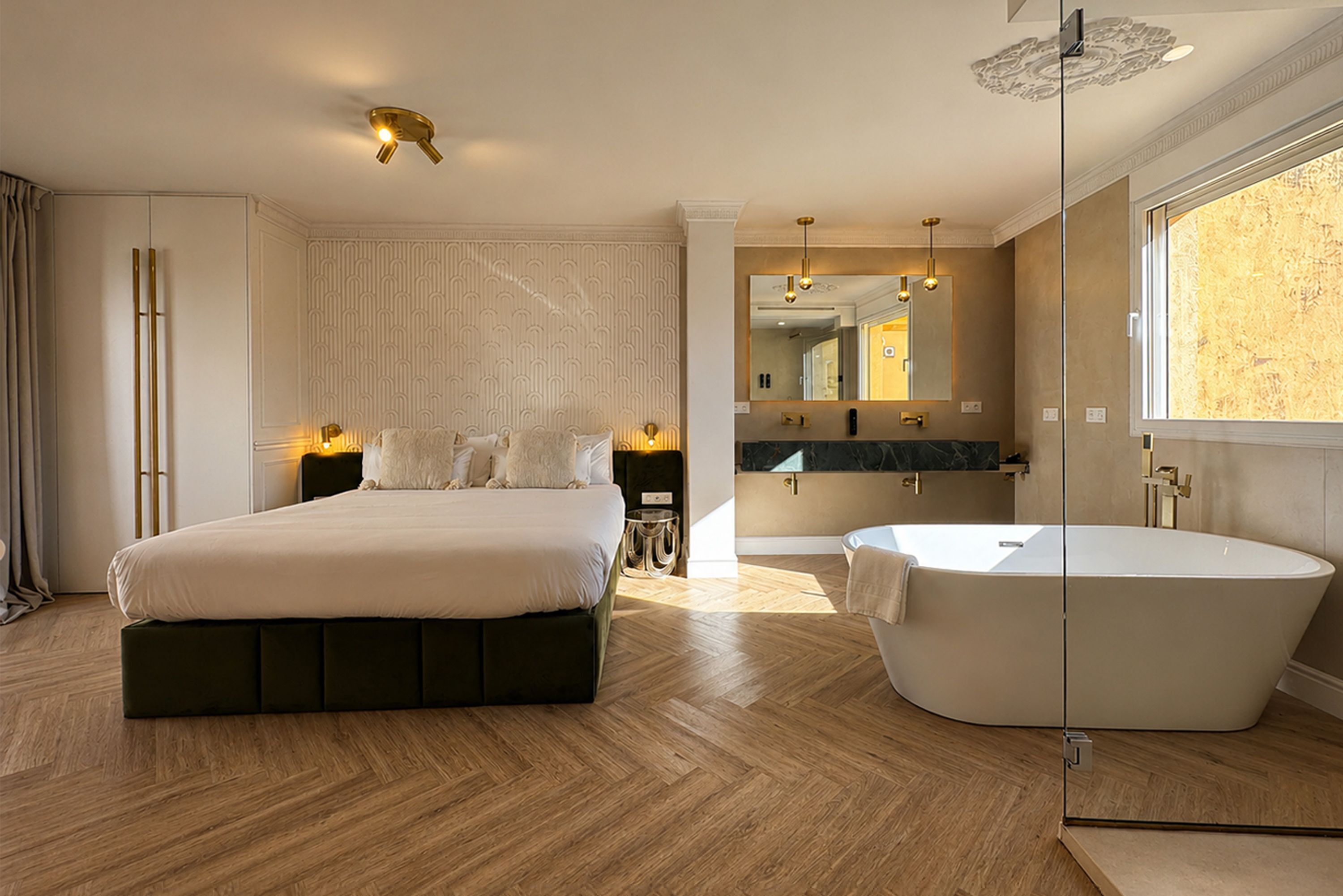2 bedrooms