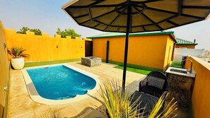 Private pool