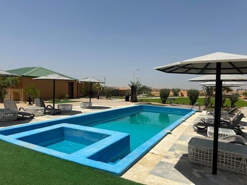 Desert Inn Resort and Camp
