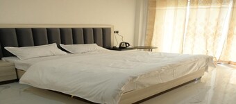 Hotel Deep Khirsu