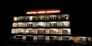 Exterior - Hotel Deep Khirsu (Khirsu)