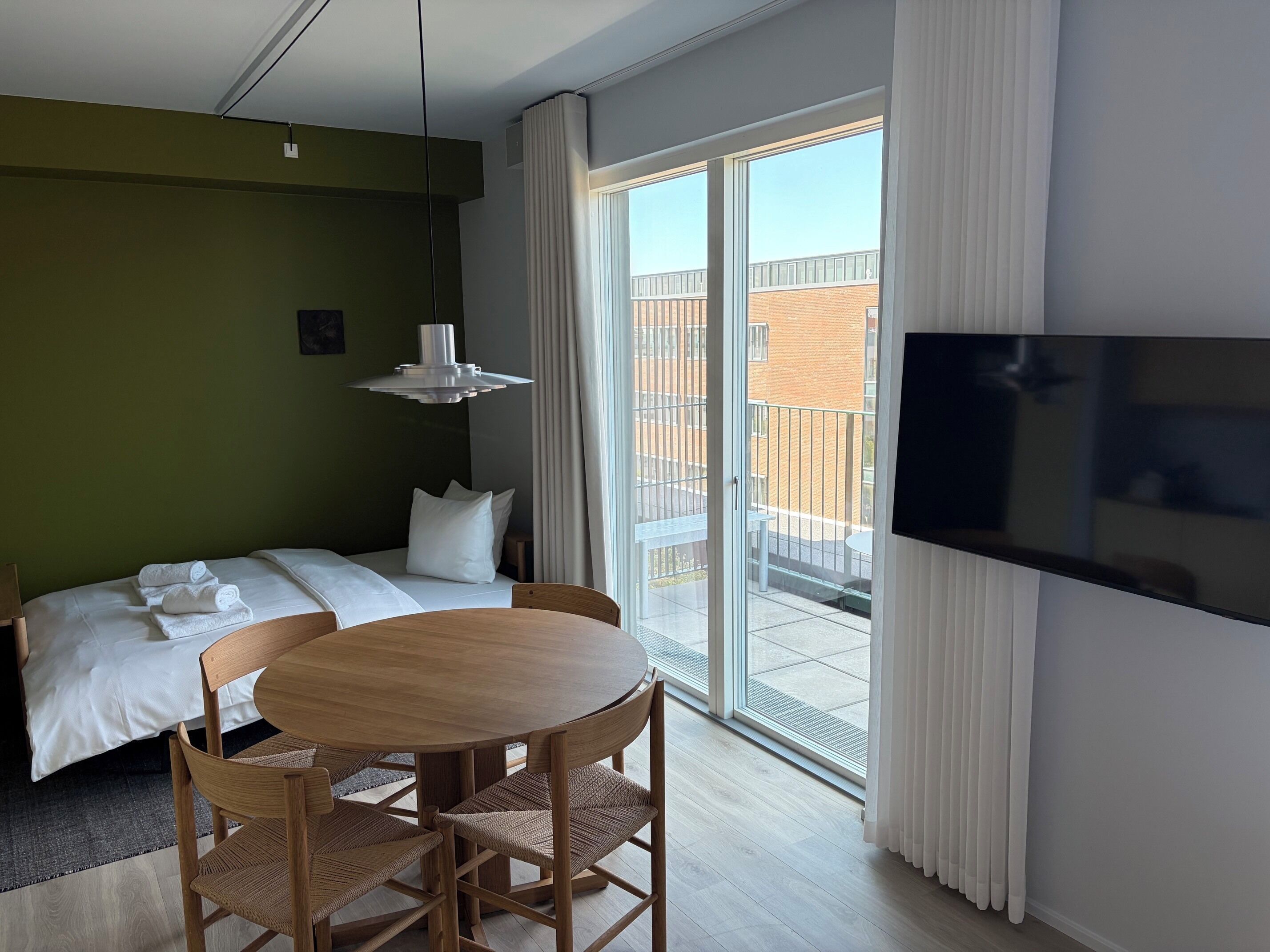 Premium Studio, Balcony | Hypo-allergenic bedding, laptop workspace, soundproofing, free WiFi