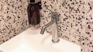 Shower, eco-friendly toiletries, hair dryer, heated floors