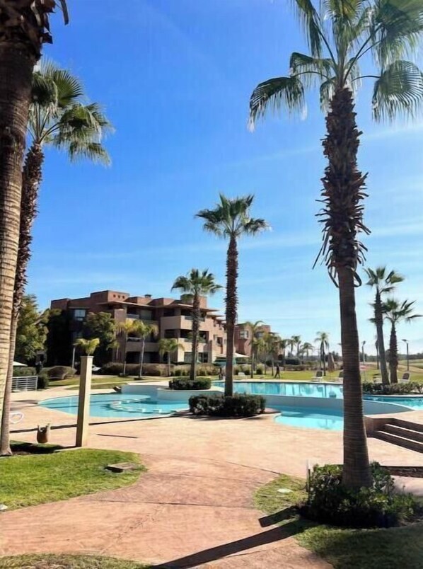 Pool - Golf Prestigia Two Bedroom Apartment (Marrakech)